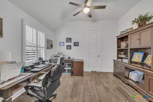 1033 Carriage Loop, New Braunfels, TX 78132 - Photo 25