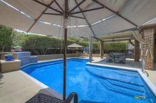 1033 Carriage Loop, New Braunfels, TX 78132 - Photo 33