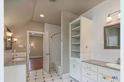 1905 Canyon Springs Drive, Belton, TX 76513 - Photo 17