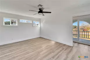 445 Lakeshore Dr, Victoria, TX 77905 - Photo 29