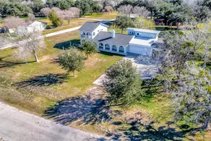 445 Lakeshore Dr, Victoria, TX 77905 - Photo 41