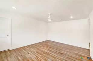 510 Parkview Blvd, New Braunfels, TX 78130 - Photo 3