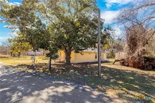 92 Sunrise St, Dale, TX 78616 - Photo 3