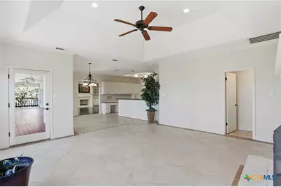 29347 Grand Coteau Drive, Boerne, TX 78015 - Photo 17