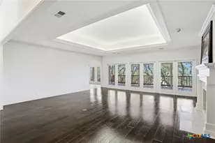 29347 Grand Coteau Dr, Boerne, TX 78015 - Photo 11