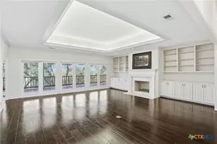 29347 Grand Coteau Dr, Boerne, TX 78015 - Photo 9