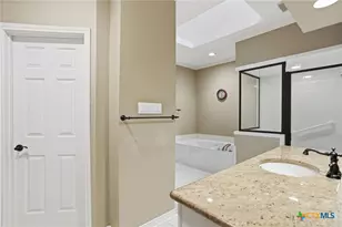 29347 Grand Coteau Dr, Boerne, TX 78015 - Photo 27