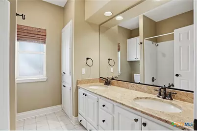 29347 Grand Coteau Drive, Boerne, TX 78015 - Photo 35