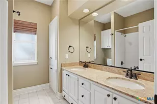 29347 Grand Coteau Dr, Boerne, TX 78015 - Photo 35