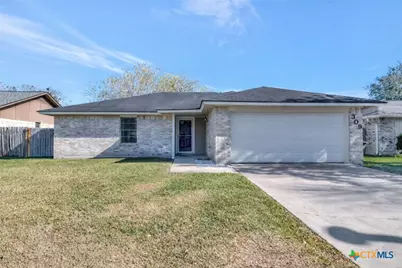 309 Williamsburg Ave, Victoria, TX 77904 - Photo 1