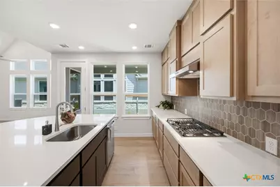 8090 Coral Draw, Schertz, TX 78154 - Photo 5