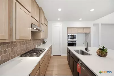 8090 Coral Draw, Schertz, TX 78154 - Photo 3