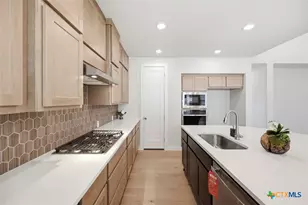 8090 Coral Draw, Schertz, TX 78154 - Photo 3