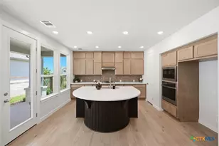 8090 Coral Draw, Schertz, TX 78154 - Photo 3