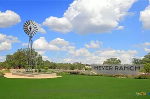 1715 Seekat Dr, New Braunfels, TX 78132 - Photo 39