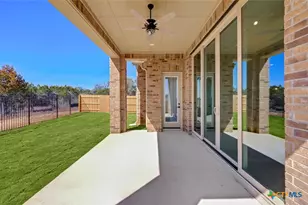 1921 Pining St, New Braunfels, TX 78132 - Photo 19