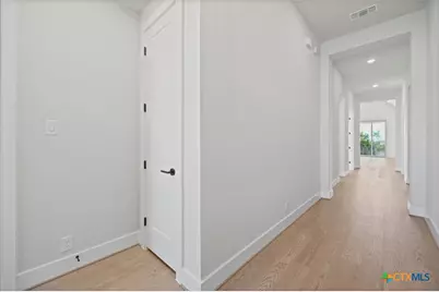 1921 Pining Street, New Braunfels, TX 78132 - Photo 15