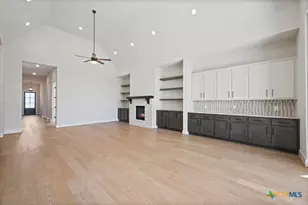 1921 Pining St, New Braunfels, TX 78132 - Photo 21