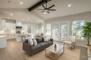 1229 Stallion Springs Dr, Fischer, TX 78623 - Photo 5