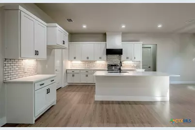 1229 Stallion Springs Drive, Fischer, TX 78623 - Photo 7