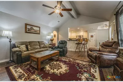 1421 Cottonwood Road, Fischer, TX 78623 - Photo 5