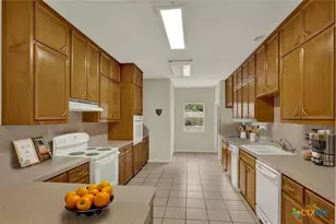 1221 Sundown Trail, Fischer, TX 78623 - Photo 19