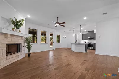 4121 Turning Leaf Drive, Nolanville, TX 76559 - Photo 9