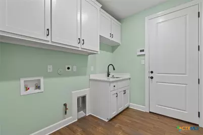 4121 Turning Leaf Drive, Nolanville, TX 76559 - Photo 21