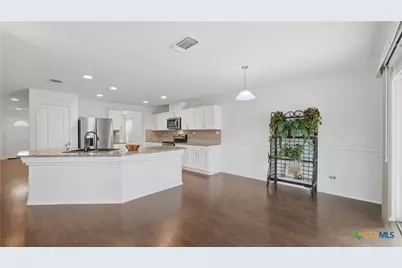 1460 Astor Creek, New Braunfels, TX 78130 - Photo 11