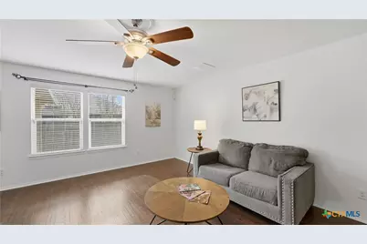 1460 Astor Creek, New Braunfels, TX 78130 - Photo 9