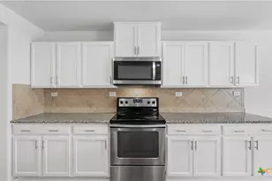 1460 Astor Creek, New Braunfels, TX 78130 - Photo 21