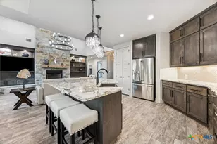 134 Flanders, Fischer, TX 78623 - Photo 13