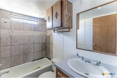 5913 Carriage Road, Temple, TX 76502 - Photo 11