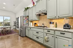 880 Haven Point Loop, New Braunfels, TX 78132 - Photo 13