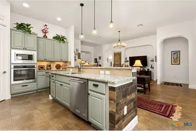 880 Haven Point Loop, New Braunfels, TX 78132 - Photo 11