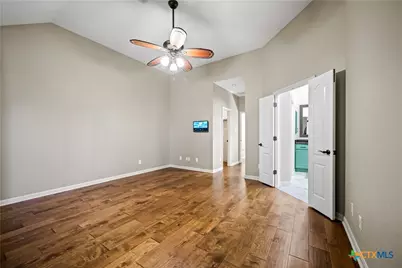 1121 Cypress Cove Road, Spring Branch, TX 78070 - Photo 13