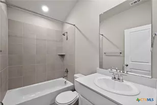 900 Main St, Hutto, TX 78634 - Photo 9