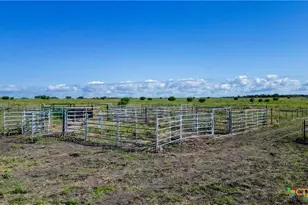 555 and 559 Bylerpool Rd, Kingsbury, TX 78638 - Photo 9