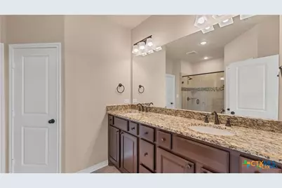 555 and 559 Bylerpool Road, Kingsbury, TX 78638 - Photo 31