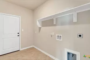 555 and 559 Bylerpool Rd, Kingsbury, TX 78638 - Photo 23