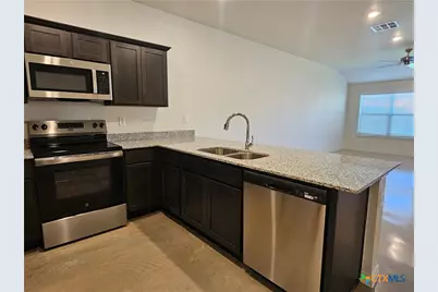 1262 Lehmann #B, Copperas Cove, TX 76522 - Photo 7