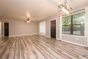 1320 Katelyn Cir, Copperas Cove, TX 76522 - Photo 19