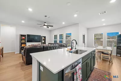 210 Grand Teton Drive, Kyle, TX 78640 - Photo 9