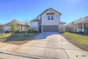 1940 Colonial Ave, New Braunfels, TX 78130 - Photo 5