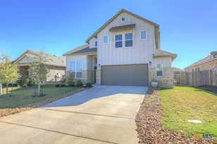 1940 Colonial Ave, New Braunfels, TX 78130 - Photo 5