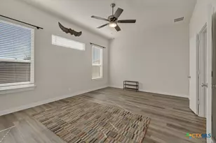 1940 Colonial Ave, New Braunfels, TX 78130 - Photo 21