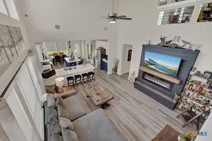 1940 Colonial Ave, New Braunfels, TX 78130 - Photo 25