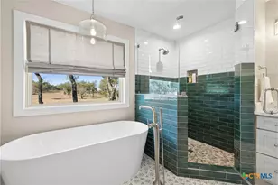 1276 Cyn Xing Vw, Dripping Springs, TX 78620 - Photo 33