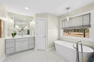 1276 Cyn Xing Vw, Dripping Springs, TX 78620 - Photo 35