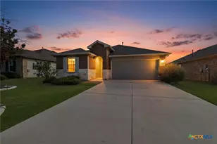 1405 Parkwood, Seguin, TX 78155 - Photo 3